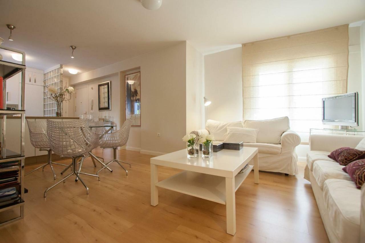 Medina Apartment And Parking Historical Center Σεβίλλη Εξωτερικό φωτογραφία