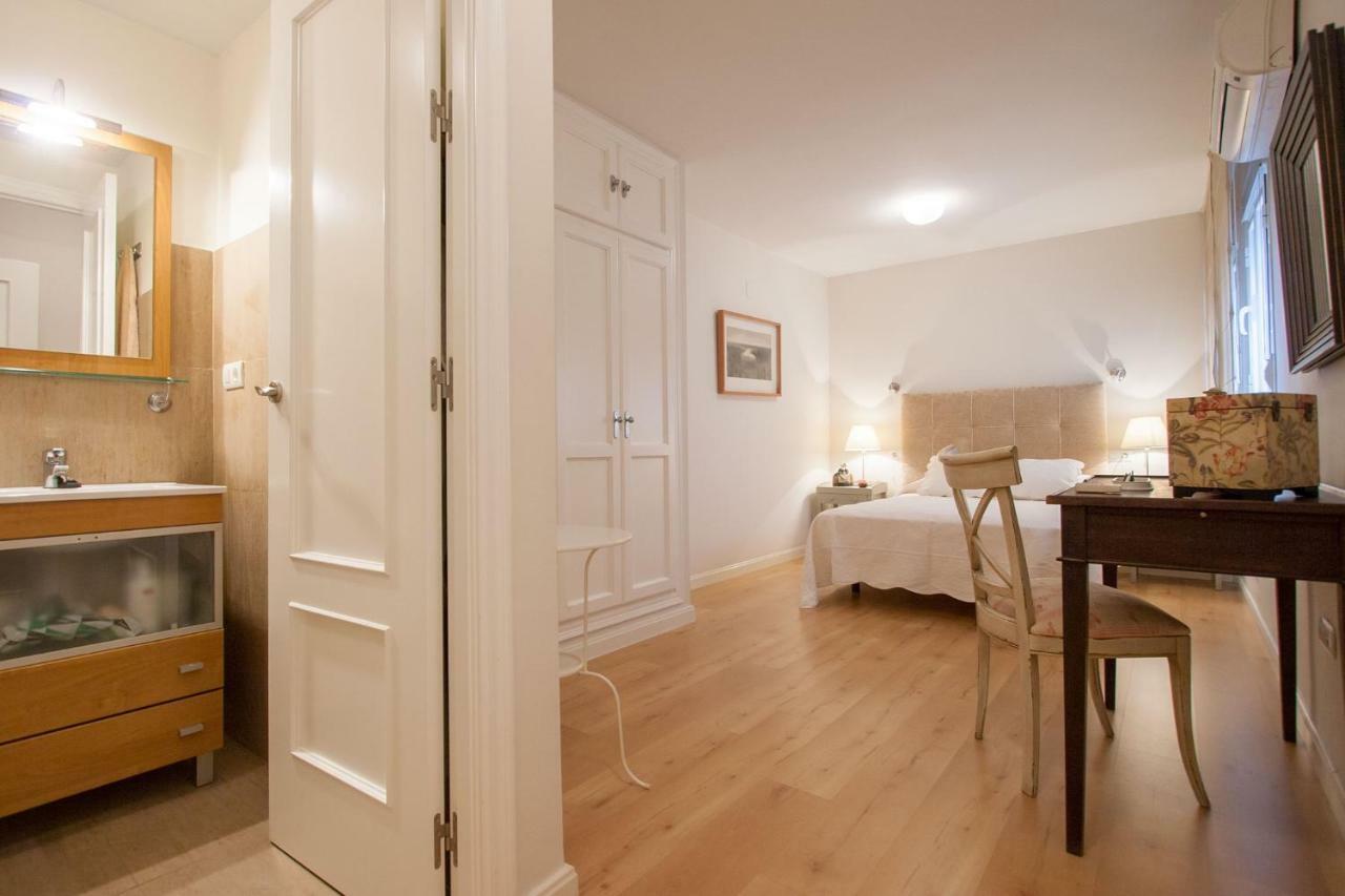 Medina Apartment And Parking Historical Center Σεβίλλη Εξωτερικό φωτογραφία